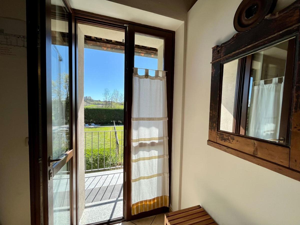 Вілла La Cascina Del Castello Асті Екстер'єр фото
